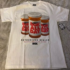 DGK Men T-shirt
